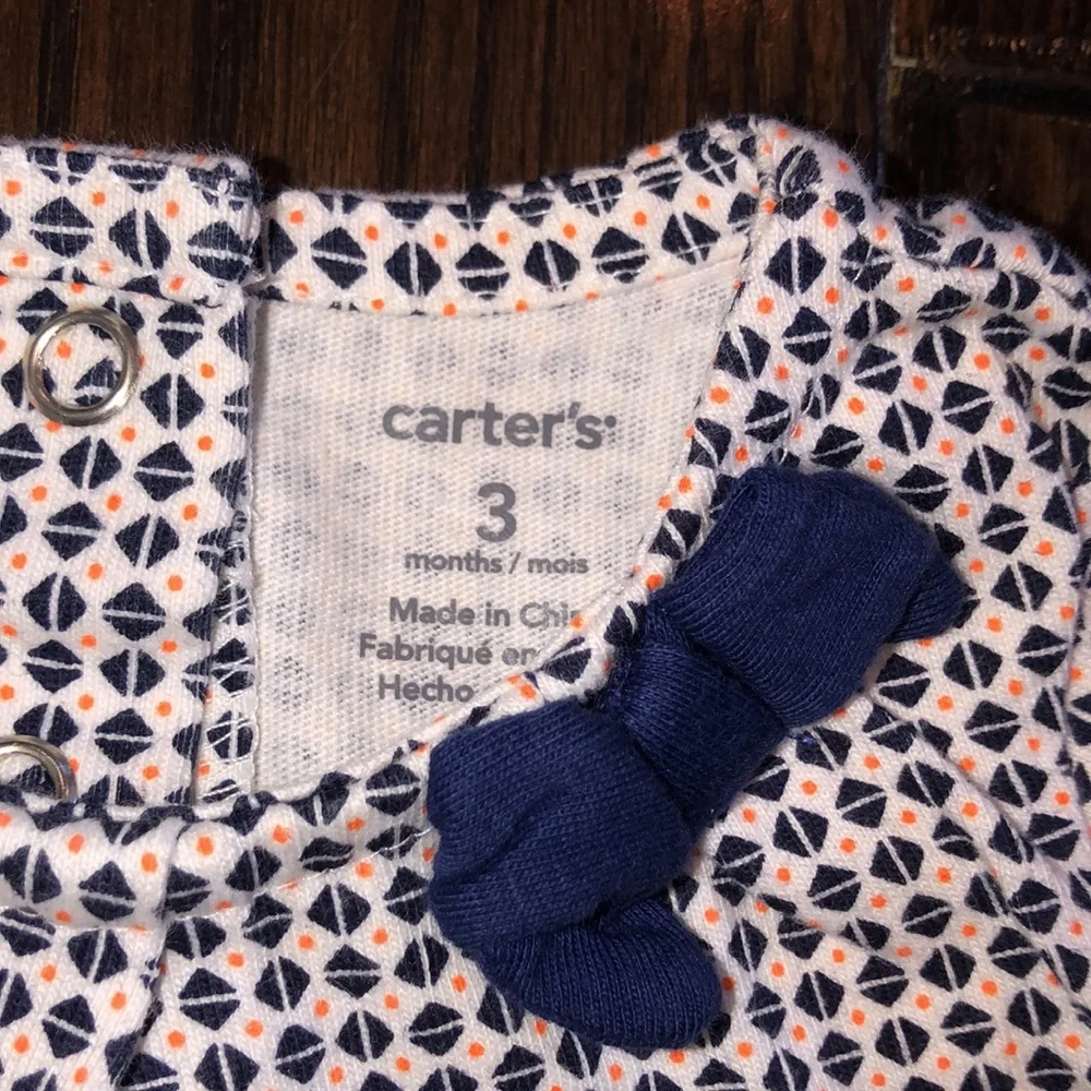 Carters little girls top size 3 months